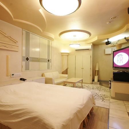 Hotel Rr (Adults Only) Йокаичи Екстериор снимка