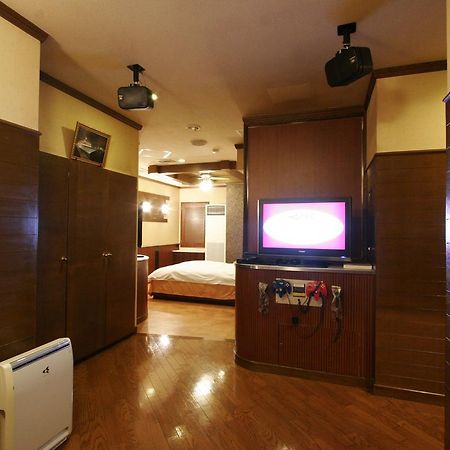 Hotel Rr (Adults Only) Йокаичи Екстериор снимка