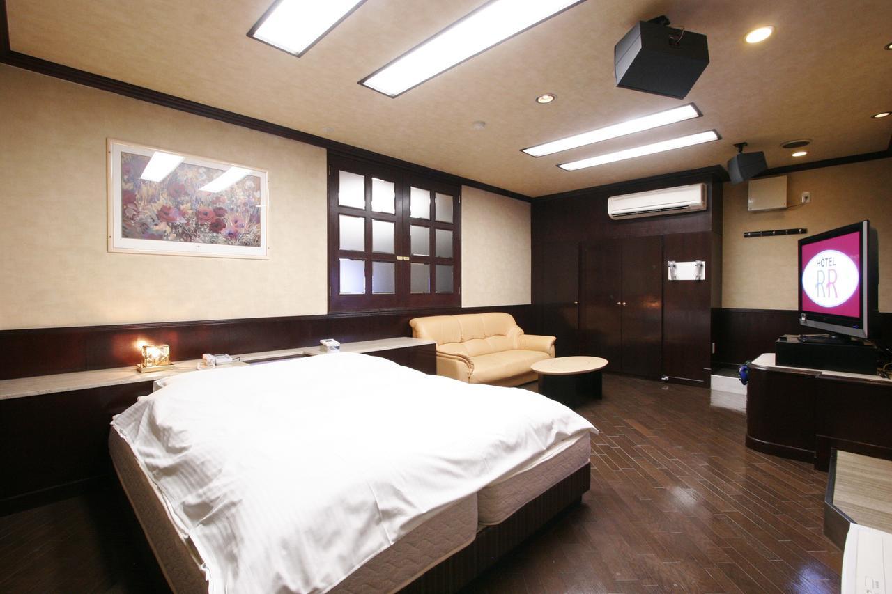 Hotel Rr (Adults Only) Йокаичи Екстериор снимка